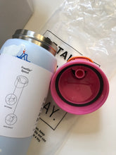 Load image into Gallery viewer, NWT Owala Silly Goose FreeSip 32 OZ Stainless Steel Water Bottle