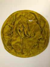 Load image into Gallery viewer, NWOT Mini Boden Tiered Velour Dress