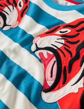 Load image into Gallery viewer, NWT Mini Boden Big Cat Appliqué T-shirt