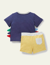 Load image into Gallery viewer, NWT Mini Boden Appliqué T-shirt & Shorts Set