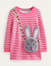 Load image into Gallery viewer, NWOT Mini Boden Appliqué Pocket Tunic