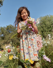 Load image into Gallery viewer, NWT Mini Boden Tropical Garden Wrap Dress