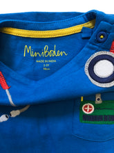 Load image into Gallery viewer, NWOT Mini Boden Appliqué Pocket Doctor Tunic