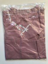 Load image into Gallery viewer, NWT Mini Boden Puff Sleeve Appliqué T-shirt
