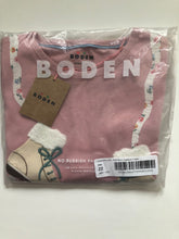 Load image into Gallery viewer, NWT Mini Boden Puff Sleeve Appliqué T-shirt