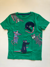 Load image into Gallery viewer, NWOT Mini Boden Short Sleeve Bouclé T-shirt