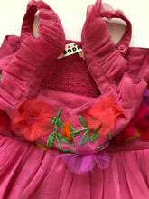 Load image into Gallery viewer, NWOT Mini Boden Appliqué Tulle Dress(Missing size tag)