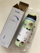 Load image into Gallery viewer, NWT Owala FreeSip 24/32 OZ Stainless Steel Water Bottle
