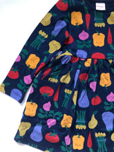 Load image into Gallery viewer, NWOT Hanna Andersson Happy Veggies Pocket Dress