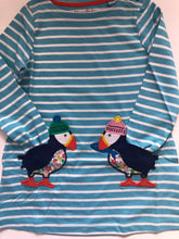 Load image into Gallery viewer, NWT Mini Boden Appliqué Puffins Pocket Tunic