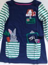 Load image into Gallery viewer, NWOT Mini Boden Pocket Jersey Tunic