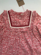 Load image into Gallery viewer, NWT Mini Boden Lace Trim Nostalgic Dress