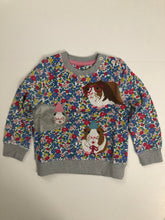 Load image into Gallery viewer, NWOT Mini Boden Cosy Appliqué Sweatshirt