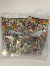 Load image into Gallery viewer, NWT Mini Boden Heart Pocket Short Dungaree