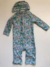 Load image into Gallery viewer, NWOT Avsete Long Sleeve Surf suit & Hat