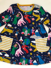 Load image into Gallery viewer, NWOT Mini Boden Educational Jersey Pocket Tunic