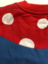 Load image into Gallery viewer, NWOT Mini Boden Cosy Appliqué Sweatshirt