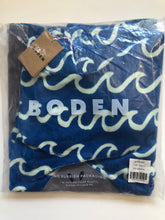 Load image into Gallery viewer, NWT Mini Boden Appliqué Towelling Throw-on