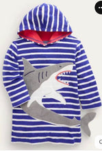 Load image into Gallery viewer, NWOT Mini Boden Appliqué Towelling Throw-on