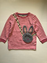 Load image into Gallery viewer, NWOT Mini Boden Appliqué Pocket Tunic 3-4Y(A minor fabric flaw)