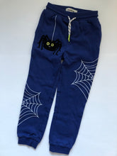 Load image into Gallery viewer, NWOT Mini Boden  sweatshirt and Joggers set(A small sewn tear)