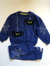 Load image into Gallery viewer, NWOT Mini Boden  sweatshirt and Joggers set(A small sewn tear)
