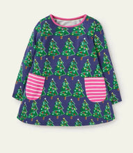 Load image into Gallery viewer, NWT Mini Boden Printed Jersey Pocket Tunic