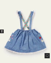 Load image into Gallery viewer, NWT Mini Boden Embroidered Skirt