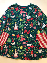 Load image into Gallery viewer, HTF VGUC Mini Boden 12 Days of Christmas Tunic