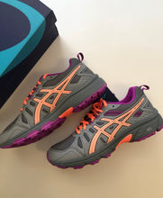 Load image into Gallery viewer, NWT ASICS Kids GEL-VENTURE 7 GS Running Shoes