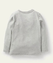 Load image into Gallery viewer, NWT Mini Boden Glowing Scene T-shirt