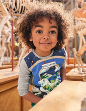 Load image into Gallery viewer, NWT Mini Boden Glowing Scene T-shirt