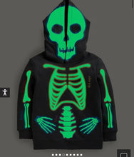 Load image into Gallery viewer, NWOT Mini Boden Glow Print Skeleton Hoodie