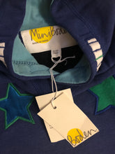 Load image into Gallery viewer, NWT Mini Boden Cosy Foil Star Appliqué Hoodie