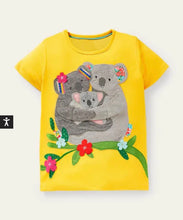 Load image into Gallery viewer, HTF NWT Mini Boden Hugging Applique T-shirt