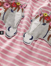 Load image into Gallery viewer, NWOT Mini Boden Appliqué Pocket Tunic