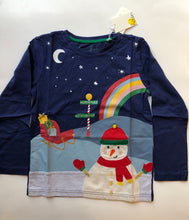 Load image into Gallery viewer, NWT Mini Boden Christmas Scene T-Shirt