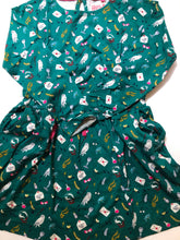 Load image into Gallery viewer, NWOT Mini Boden Harry Potter Hogwarts Dress