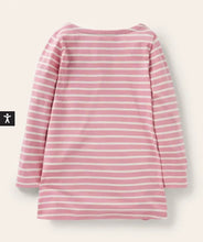 Load image into Gallery viewer, NWOT Mini Boden Appliqué Pocket Tunic