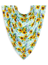 Load image into Gallery viewer, NWT Posh Peanut Infant Swaddle and Headwrap Set
