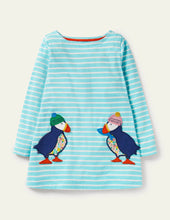 Load image into Gallery viewer, NWT Mini Boden Appliqué Puffins Pocket Tunic
