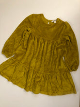 Load image into Gallery viewer, NWOT Mini Boden Tiered Velour Dress
