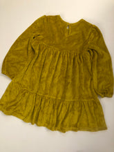 Load image into Gallery viewer, NWOT Mini Boden Tiered Velour Dress
