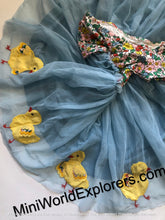 Load image into Gallery viewer, NWT Mini Boden Ami Applique Tulle Dress(Minor flaws) 3-4Y
