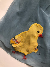Load image into Gallery viewer, NWT Mini Boden Ami Applique Tulle Dress(Minor flaws) 3-4Y
