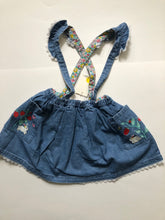 Load image into Gallery viewer, NWT Mini Boden Embroidered Skirt
