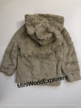 Load image into Gallery viewer, NWT Mini Boden Fun Jacket
