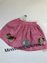 Load image into Gallery viewer, NWT Mini Boden  Cord Appliqué Skirt
