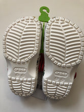 Load image into Gallery viewer, NWT Peanuts Snoopy Classic Clogs
