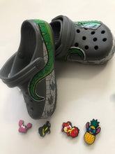 Load image into Gallery viewer, NWT Crocs Crocodile Clogs| Water Shoes-FREE 4 pc Charms
